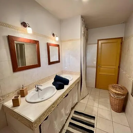 Vakantiehuis Maison De Avec Piscine *