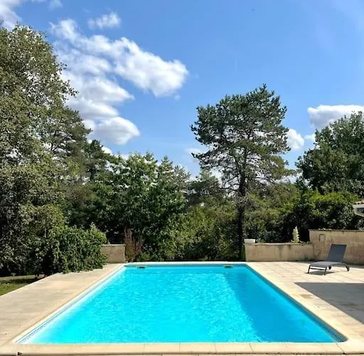 Maison De Avec Piscine Сasa de vacaciones Chancelade